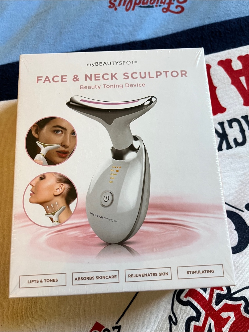 myBEAUTYSPOT Face & Neck Sculptor in White - Beauty Toning Device